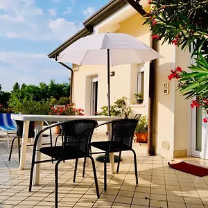 In Daniela Con Piscina Privata Carraro Immobiliare - Family Apartment